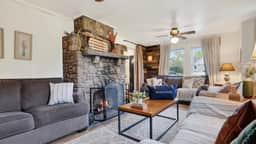 The Klondike by AvantStay | Sleeps 20 | Historic Catskills Lodge • Firepit • Near Lake + Skiing