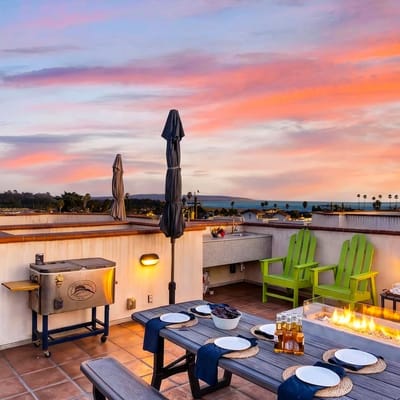 Stimson by AvantStay | Rooftop Firepit + Grill + Ocean Views | Walk to Pier