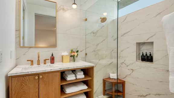 Polo Villa Serenity | 2 Homes | Sleeps 34 | 13 BDR