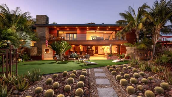 Endless Summer by AvantStay | Serene Beachfront Escape w/ Sunset Views!