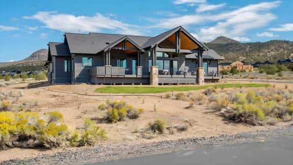 Pioneer by AvantStay | Magnificent Home Located In The Brasada Ranch Community!