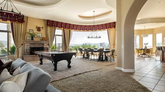 Sangiovese By AvantStay | Spectacular Estate w/ Pool, Hot Tub & Putting Green