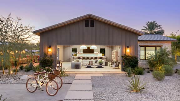 8BDR Villa | Tennis/Pickleball, Golf Green, Pool House, Gym, Bar | Mesquite38