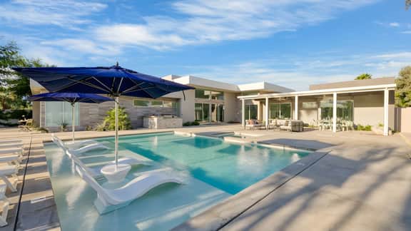 Polo Villa 7 by AvantStay | Features Entertainer's Backyard + Game room | 5 Bedrooms
