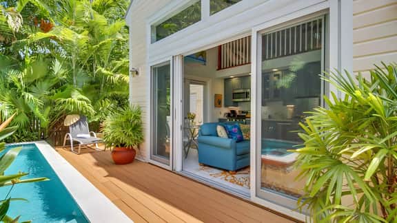 Serenity by AvantStay | Guest House in Old Town w/ Shared Pool | Month Long Stays Only