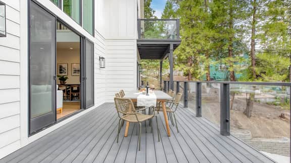 Luxury Retreat, 5mins to the Lake | Game Room + Fire Pit | Howlite by AvantStay