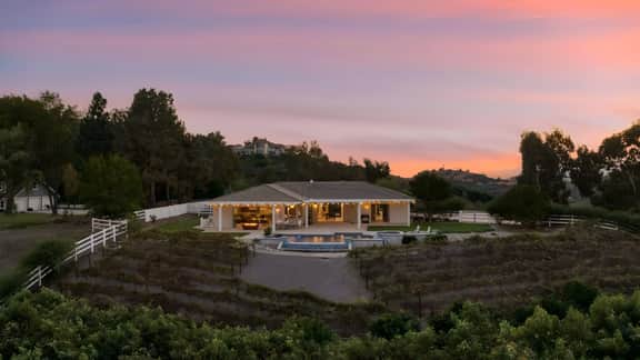 Summit Ranch by AvantStay | Infinity Pool + Views