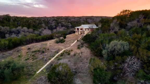 Sotol by AvantStay | Direct River Access + Views