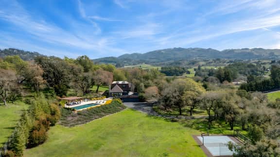 Malvasia by AvantStay | Luxe Wine Country Retreat