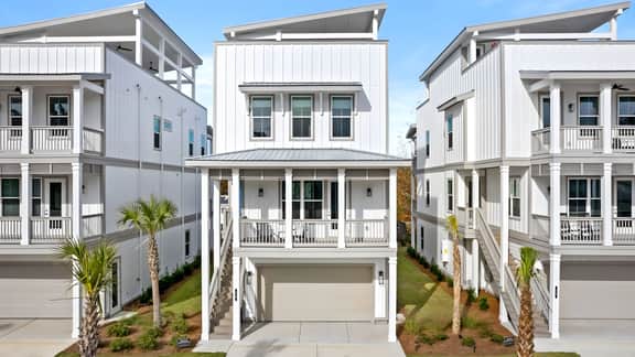 Sea Dweller by AvantStay | Rooftop Hot Tub + Gulf Views • Bikes + Pool Access + Near Beach