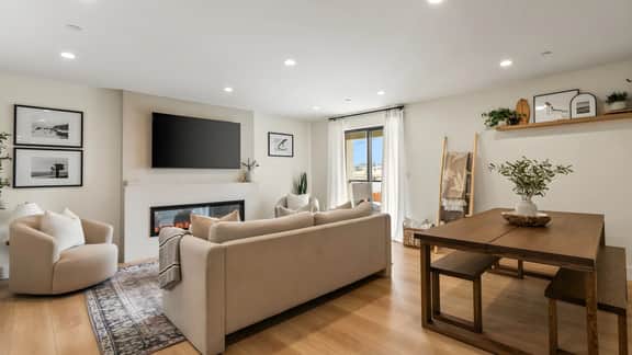 2 Homes in San Clemente by AvantStay | Sleeps 26, Steps from Sunset Cliffs, Ocean Beach & Dining