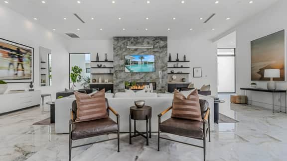Sleeps 17 | 6BR Retreat w/ Pool, Hot Tub & Pickleball | Bravo Villa #3 by AvantStay