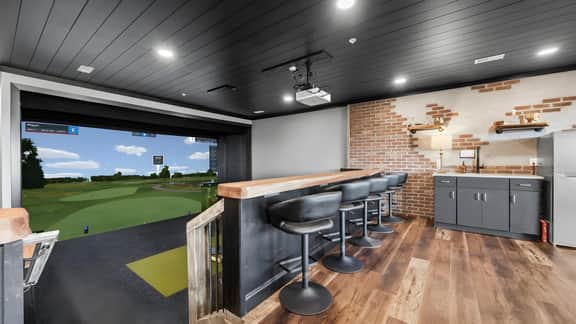 The Back Nine Retreat by AvantStay Private Golf Sim, Firepit & Mountain Views Near Dollywood