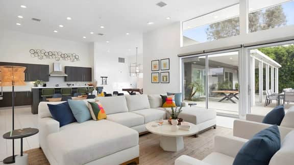 Polo Villa 7 by AvantStay | Features Entertainer's Backyard + Game room | 5 Bedrooms