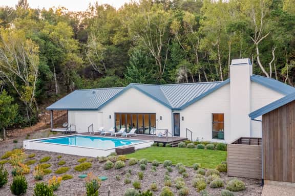 Syrah by AvantStay | Hilltop Haven in Sonoma | Private Pool + Patio