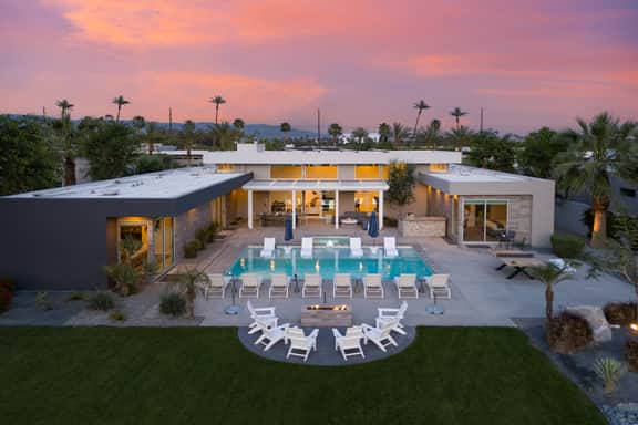 Polo Villa 3 by AvantStay | Features Expansive Putting Green, Pool, Spa & Outdoor Firepit | 6 bedrooms.