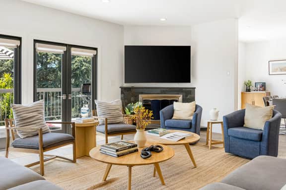 6BDR Modern Oasis w/ Game Room, Outdoor Living & Views! | Edendale by AvantStay