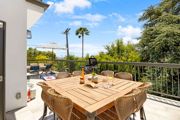 6BDR Modern Oasis w/ Game Room, Outdoor Living & Views! | Edendale by AvantStay