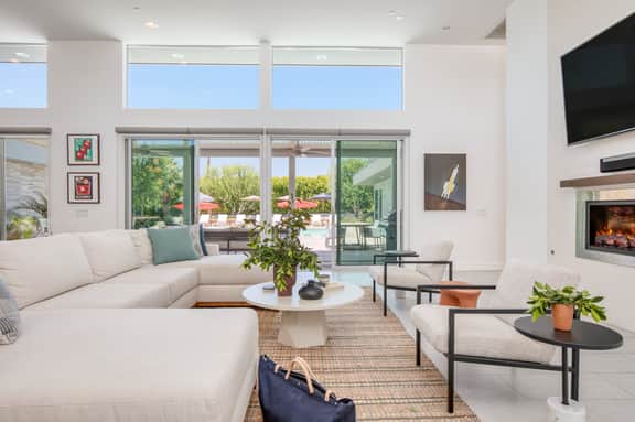 Polo Villa 5 by AvantStay | Outdoor Bocce Ball, Fire Pit & BBQ, Pool & Spa | 6 Bedrooms.
