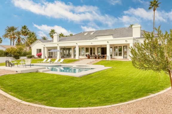 Sunridge by AvantStay | Glorious Scottsdale Estate w/ Pool, Hot Tub, Ping Pong & Pool Table!