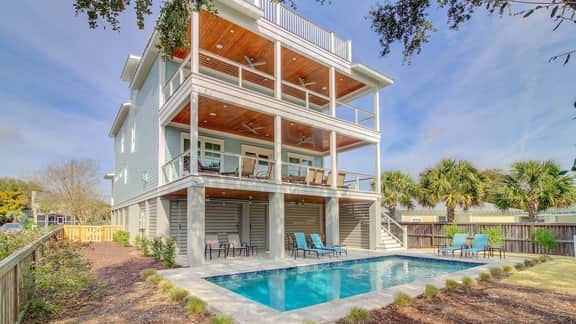 616 Carolina Boulevard by AvantStay | Ocean Views from Decks