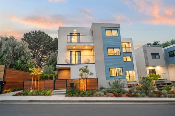 Modern 5BDR Beach House Near Sunset Cliffs | Point View Retreat by AvantStay