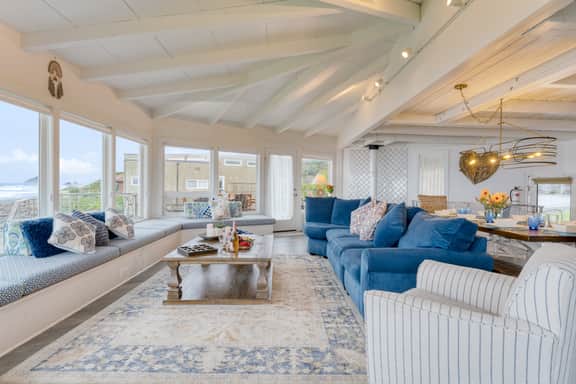 Sanctuary by the Sea by AvantStay | Waterfront + Views