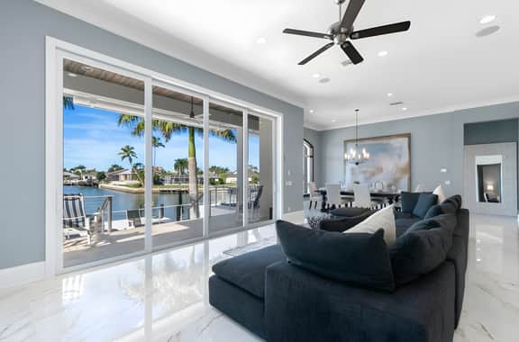 Marco Polo by AvantStay | Waterfront 5BDR, Pool, Spa, Fire Pit, Walk to Beach