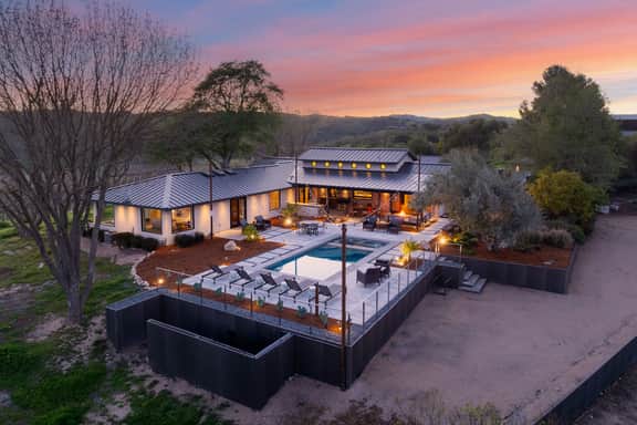 Wine Country Estate w/ Pool, Hot Tub | The Residence at Truss Wines by AvantStay