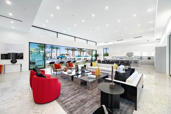 Sleeps 23 | Luxury Villa w/ Pool, Hot Tub & Pickleball Court | Bravo Villa #10 by AvantStay
