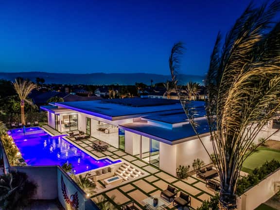 Indio Stay w/ Exclusive Amenities | Pool, Hot Tub + Putting Green | Bravo Villa #16 by AvantStay
