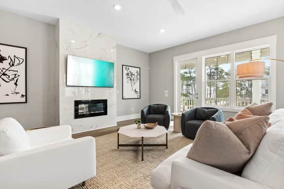 Sea Dweller by AvantStay | Rooftop Hot Tub + Gulf Views • Bikes + Pool Access + Near Beach