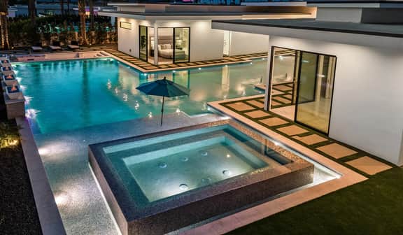 Sleeps 17 | Pool & Putting Green Indio Escape + Hot Tub Retreat | Bravo Villa #6 by AvantStay