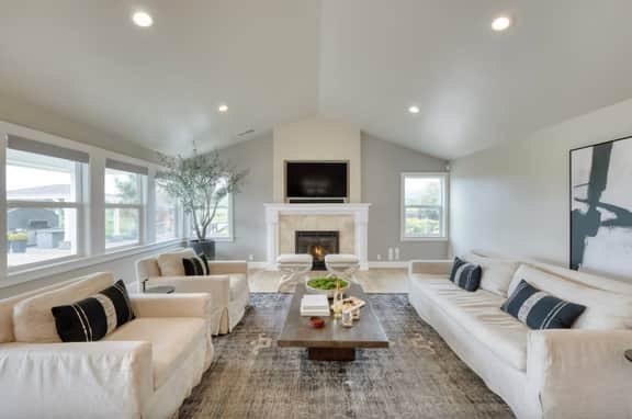 Chic Sonoma Oasis w/ Pool, Bocce, Hot Tub + Minutes to Downtown