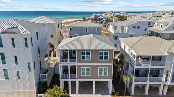 Grayt Digs by AvantStay | Next to Beach, Oceanview