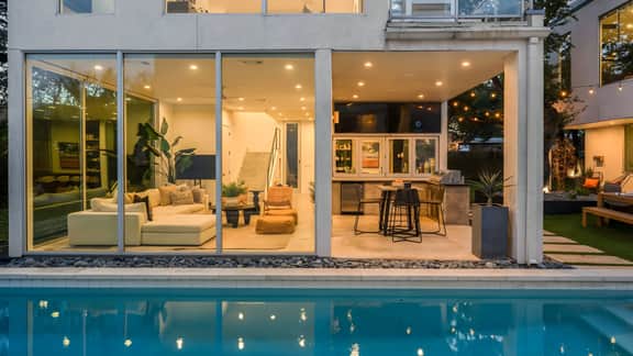Luxe 11BDR w/ Putting Green, Game Room, Pool | Bouldin Collective by AvantStay