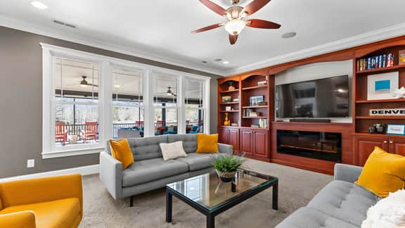 Luxury Lakefront Stay | Private Dock, Indoor/Outdoor Pool | The Retreat