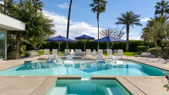 Sleeps 40 | 3 Luxe Villas next to Empire Polo Club | Putting Green & Pickleball