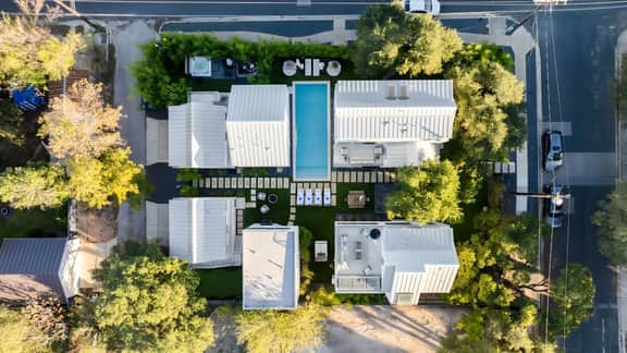 Sleeps 32, Private Compound w/ Putting Green | Bouldin Collective by AvantStay