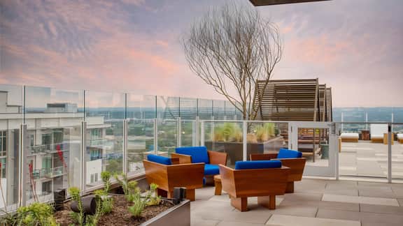 Sleeps 34! 11 Condos in New Austin High Rise w/ Rooftop Pool, Gym, Yoga Studio