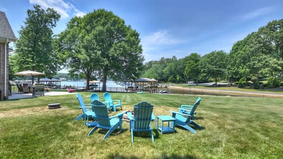 Dock Holiday by AvantStay | Custom Home + New Dock