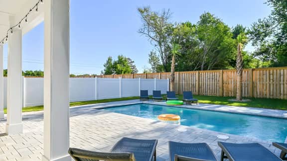 Laguna Beach Retreat by AvantStay | Private Pool + Steps to the Beach • Near Pier Park and Dining
