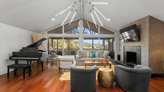 Modern Masterpiece by AvantStay | Waterfront + Private Dock