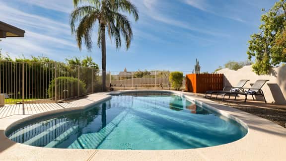 Sonoran Sunshine by AvantStay | Pool, Putting Green, BBQ, Ping Pong, Pool Table! Entertainers Wonderland!