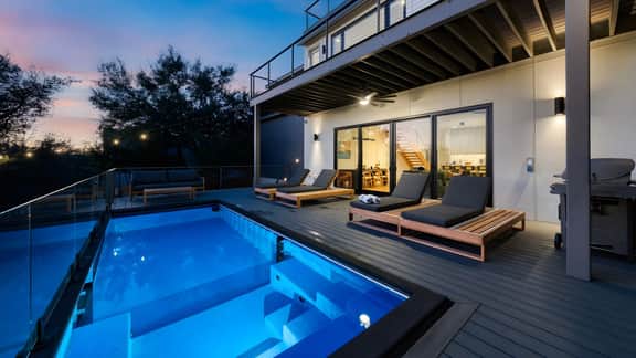 Sundown Social by AvantStay | Lake Austin Views • Pool, Firepit, Deck + Game Room • A+ Designer Style