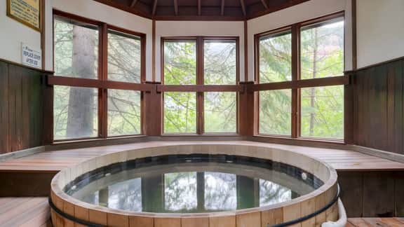 Manitou River House 113 by AvantStay | A+ Location