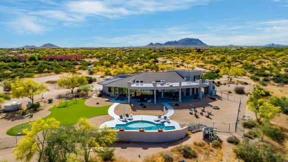 Fallbrook by AvantStay | Secluded Home on 40acres w/Pool, Rooftop & Trails!