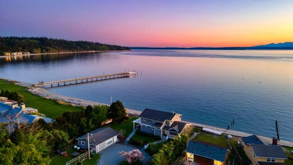 Cozy Whidbey Island Stay | Steps to the beach | Fireplace, BBQ, Near Trails