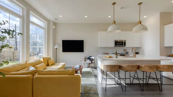Sleeps 24! 3 Modern 4BDR Townhomes w/ Covered Patios | Nashville Group Retreat