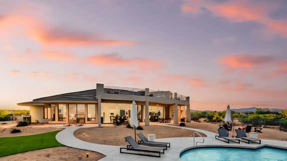 Fallbrook by AvantStay | Secluded Home on 40acres w/Pool, Rooftop & Trails!